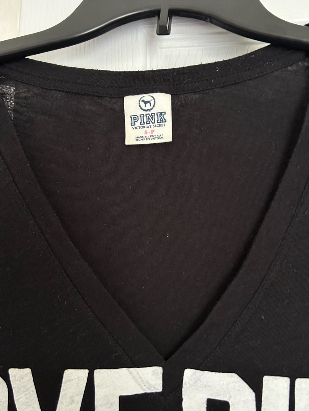 PINK by Victoria's Secret 2 Black LOVE PINK V-Neck Tees XS S - Picture 5 of 5